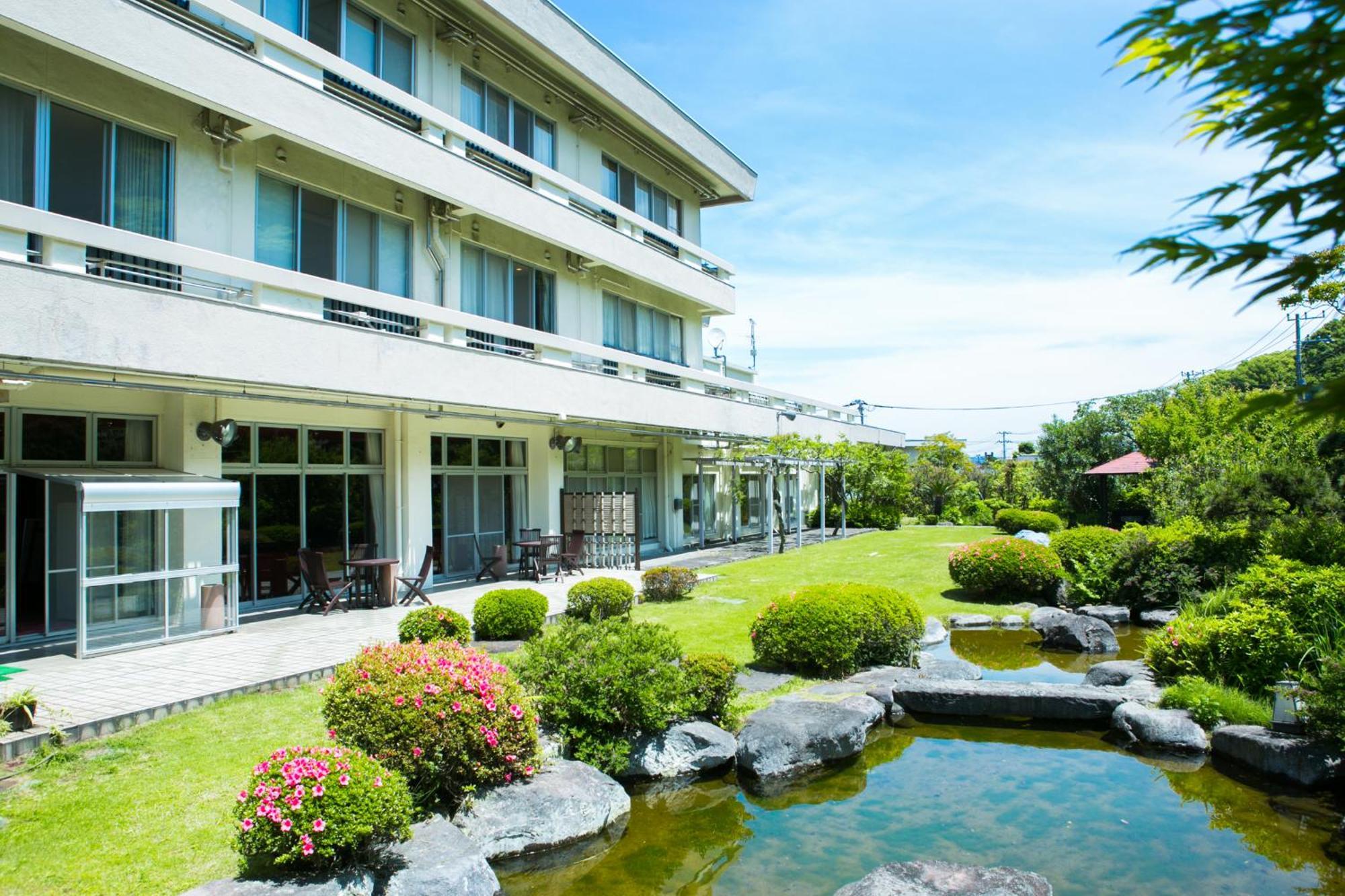 Yugawara-Onsen Manyoso Hotel Exterior photo